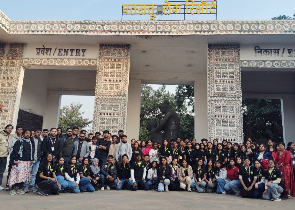 Exploring Learning Beyond Classrooms